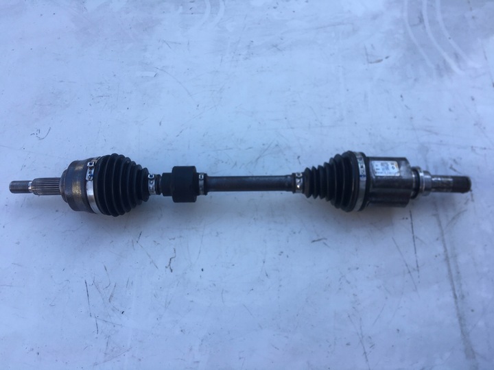 фото №1, Renault arkana 1.6 tech полуось левая 391015917r гибрид