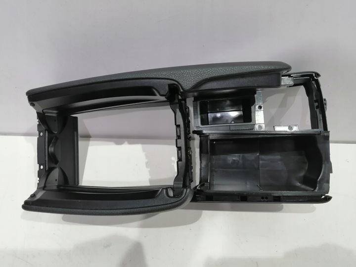 фото №6, Підлокітник бардачок mercedes w204