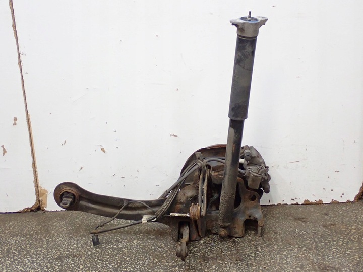 фото №3, Поворотна опора ступиця важіль супорт амортизатор правий зад ford c-max ii mk2 1.6d