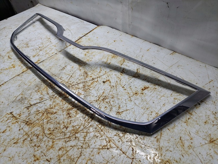 фото №2, Skoda octavia iii 3 рестайлинг 16- планка хром решётка радиатора рамка решётка перед передняя