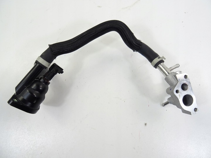 фото №9, Toyota rav4 5 v 2.5 шланг штуцер води 2019-