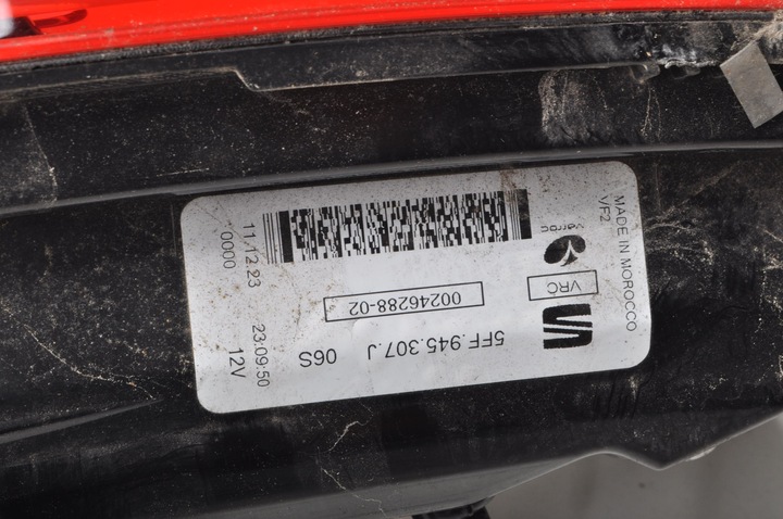 фото №12, Cupra formentor лампа задня зад w кришка багажника suv 5ff945307 5ff945307j