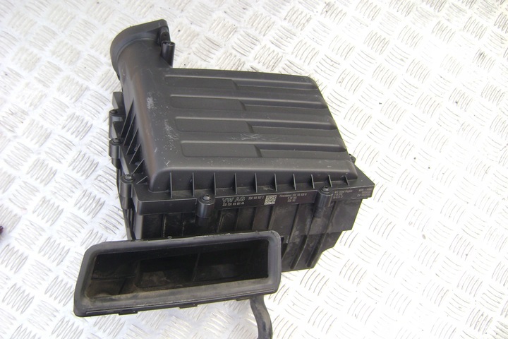 фото №1, Vw golf vii 1.6 tdi - корпус фильтра воздуха