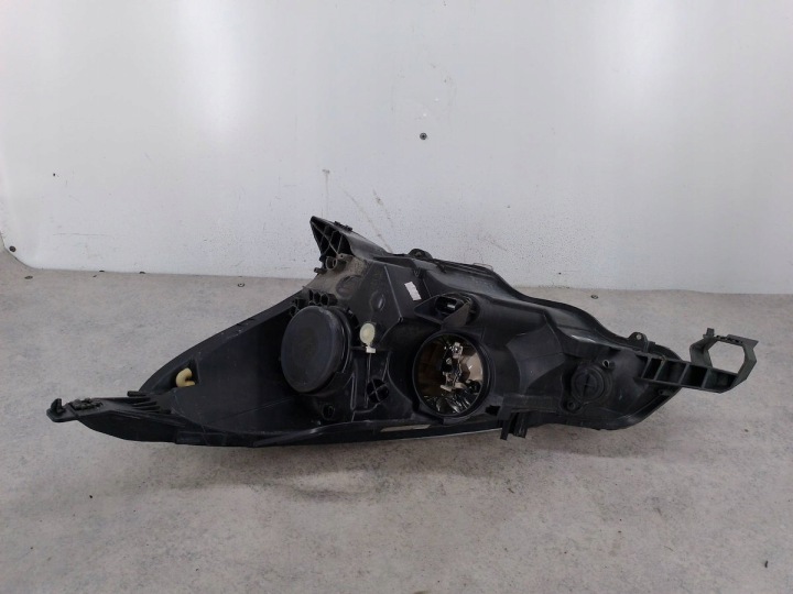 фото №12, Фара передняя правая citroen c3 ii fl 9673814480 9677033880 9677038180