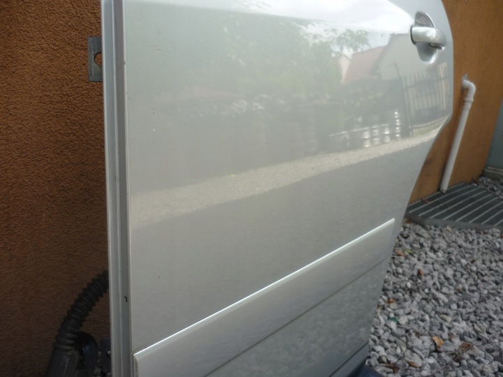 фото №4, Дверь левый зад audi a2 ly7w bez покраска красивый