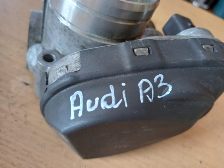 фото №5, Дросельна заслінка audi a3 8l 1.6 бензин 06a133062a