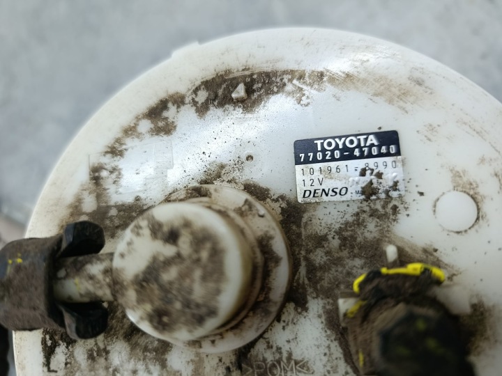 фото №6, Насос топлива toyota prius ii 77020-47040 101961-8990 denso 1.5 гибрид
