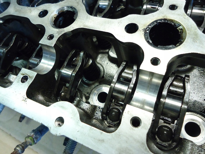 фото №6, Renault trafic iii vivaro 1.6 dci 1.6dci biturbo головка 110422959r