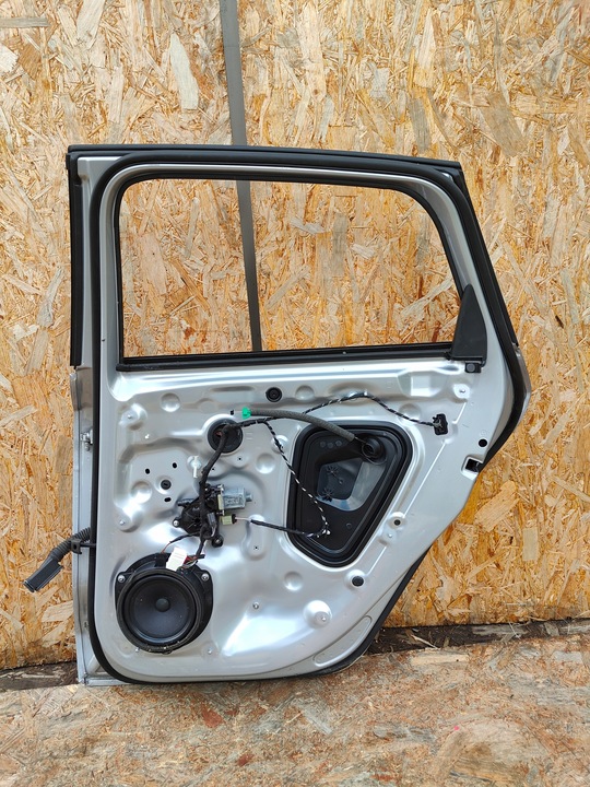 фото №7, Дверь правые задние правые зад audi a3 8y sportback