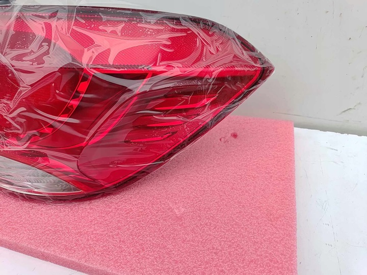 фото №6, Chevrolet cruze універсал лампа права зад задня нова оригінальний номер 3312