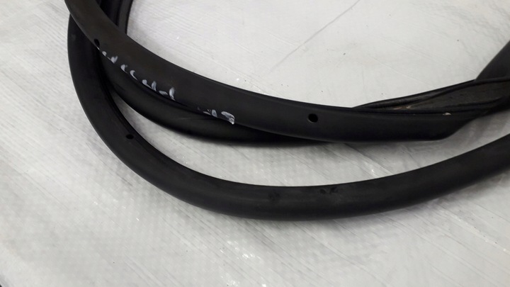 фото №16, Прокладка na дверь vw passat b6 combi sedan eu