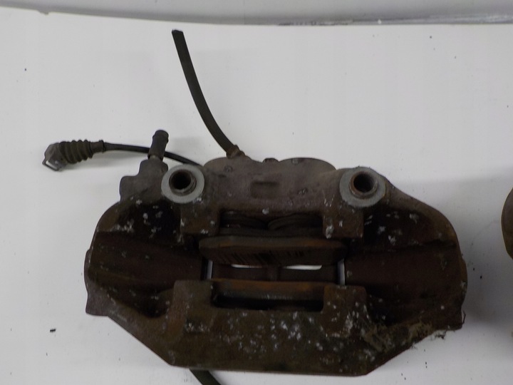 фото №6, Lexus ls 430 суппорт тормозной перед зад комплект