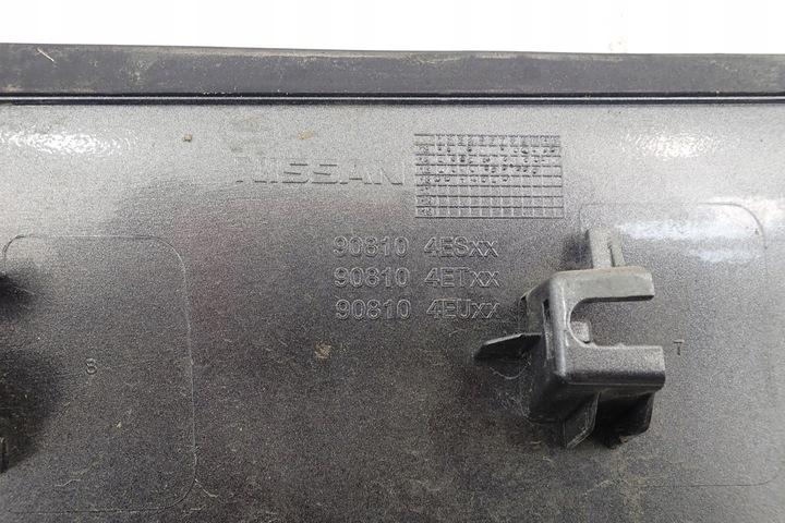 фото №11, Nissan qashqai ii j11 13- планка накладка кришки зад