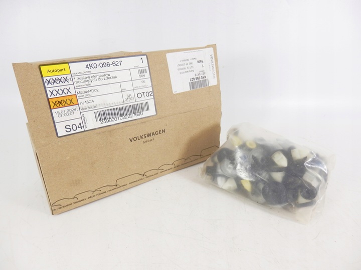 фото №1, Набір монтажний бампера зад audi a6 c8 4k0098627