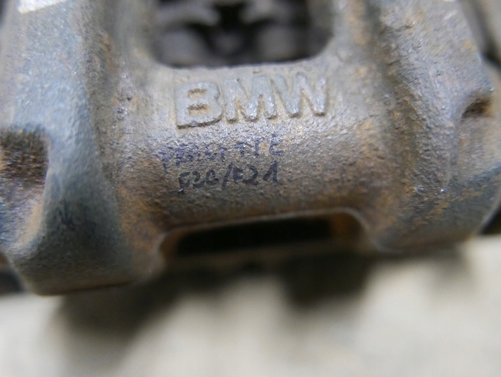 фото №7, Bmw f20 f21 f22 суппорт тормозной правые зад 11/290