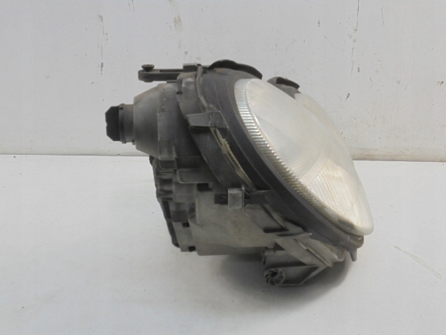 фото №8, Mercedes c w203 01-04 фара правые h7 h7 a2038200261