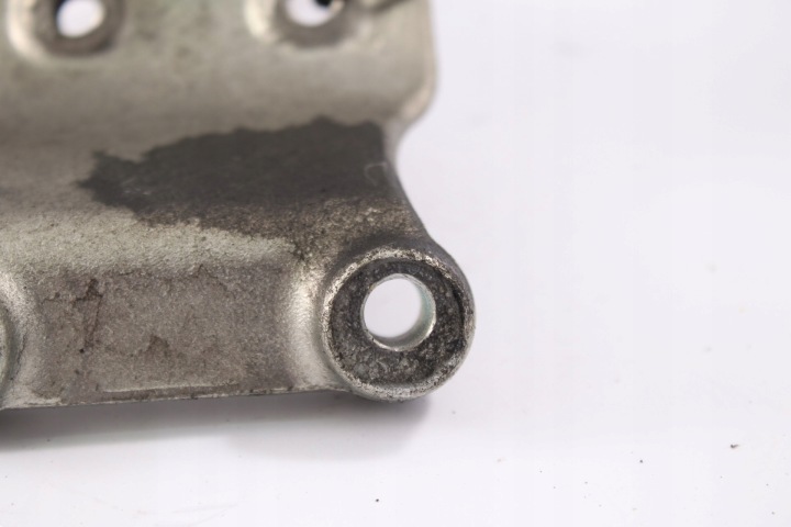 фото №10, Mercedes w177 дизель двигун om654 тримач колектора випускного a6541425100