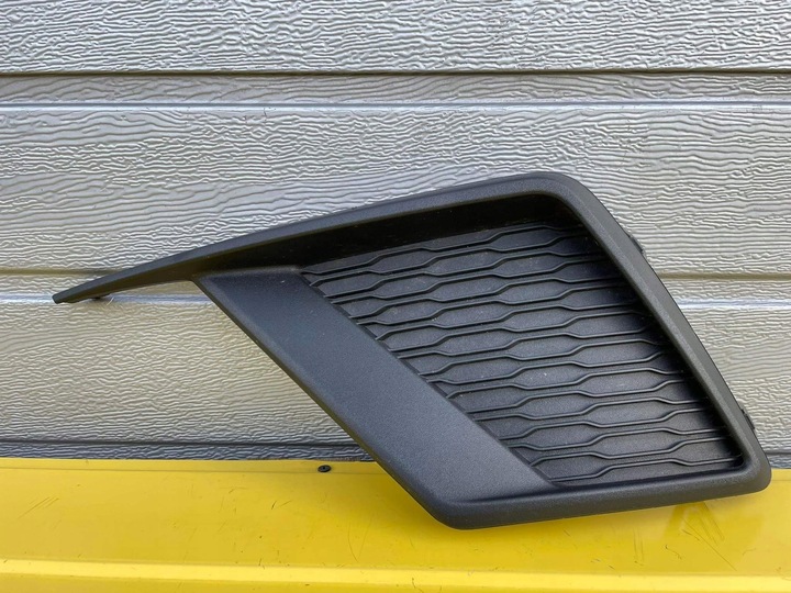 фото №1, Seat ibiza v решётка бампера левая перед 6f0853665