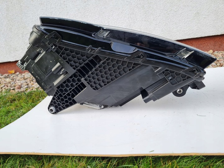 фото №13, Skoda superb iii рестайлінг комплектні лампи повний led matrix 3v1941015d 3v1941016d