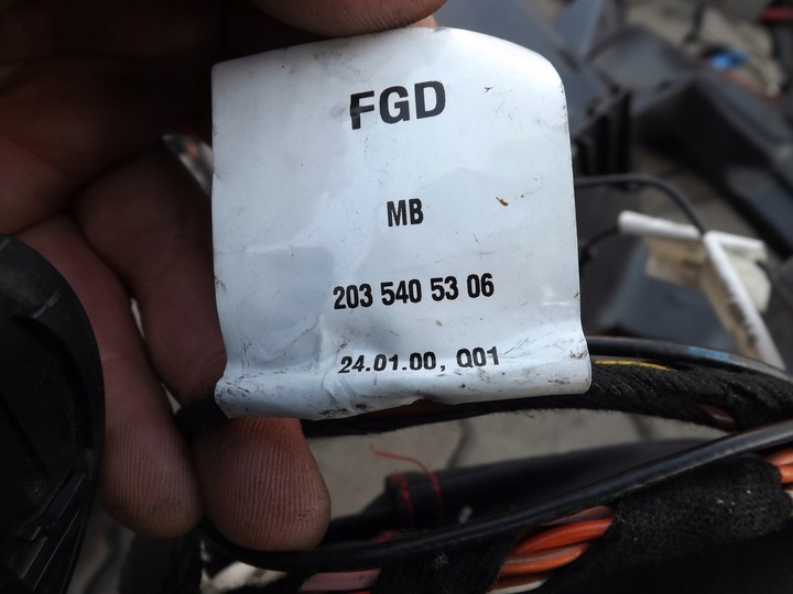 фото №6, Mercedes w203 2.2 cdi c220 джгут установка камери двигуна інтер'єру салону