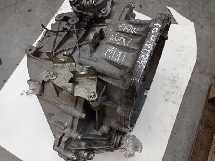 фото №10, Коробка передач коробки передач mini countryman 1372661