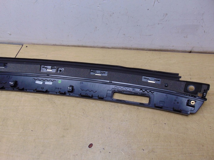 фото №14, Планка стёкла перед audi a5 8w cabrio 8w7853829a