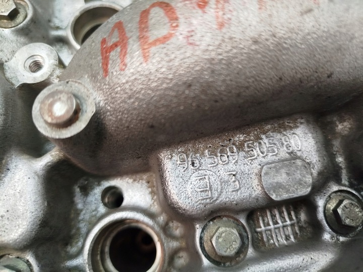 фото №8, Двигатель дизель 4ht 10dz47 2.2 hdi citroen c5 peugeot 407 0135kj 0135pr