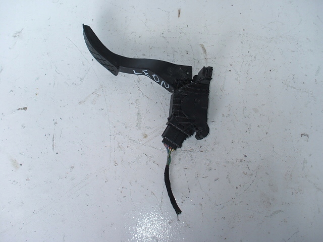 фото №1, Seat leon ibiza skoda golf viii педаль газа потенциометр