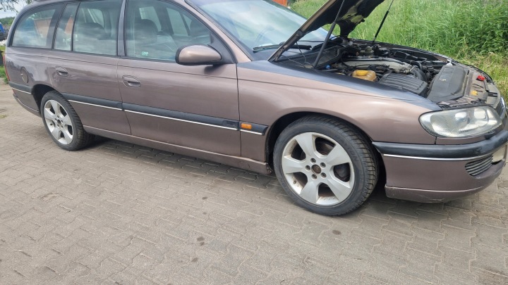 фото №9, Opel omega b универсал кожа салон сиденье обшивки