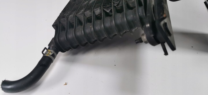 фото №5, Радіаторів радіатор масла 5036911 peugeot citroen 2.2 hdi