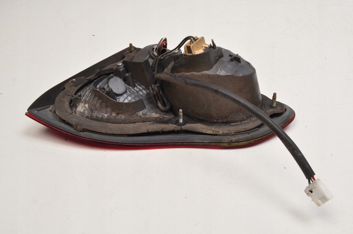 фото №7, Toyota avensis verso лампа ліва задня лівий зад w кришка багажника p2