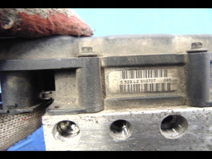 фото №6, Dacia logan 1.4mpi блок управления abs 8200217740f