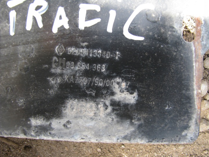 фото №5, Крепление корпус компьютера 2.0 dci 8200413340-f 93854368 renault trafic ii