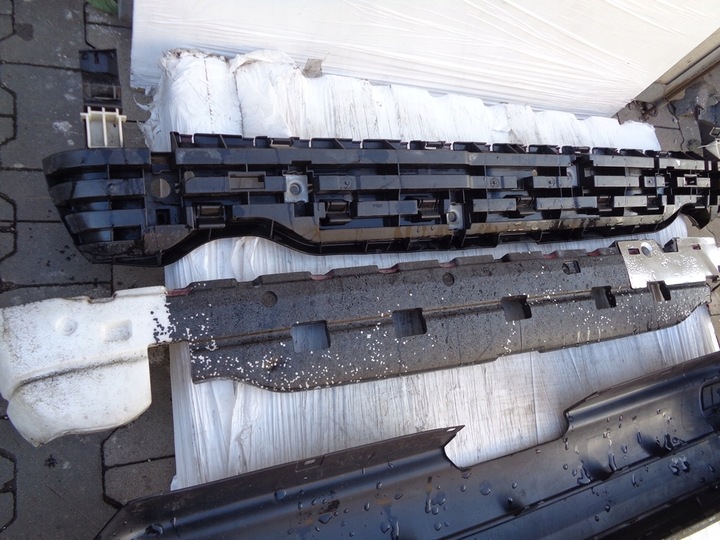 фото №12, Бампер зад комплектний колір 445-26 volvo v70 00-07