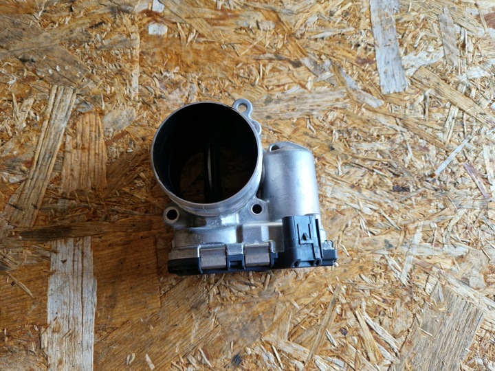 фото №1, Дросельна заслінка range rover evoque 2.0d g4d3-9f991-aa