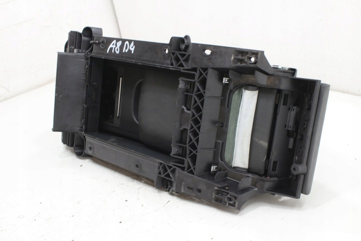 фото №10, Подлокотник бардачок зад audi a8 d4