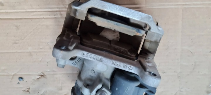 фото №9, Q5 80a суппорт тормозной левый зад 80a615405a