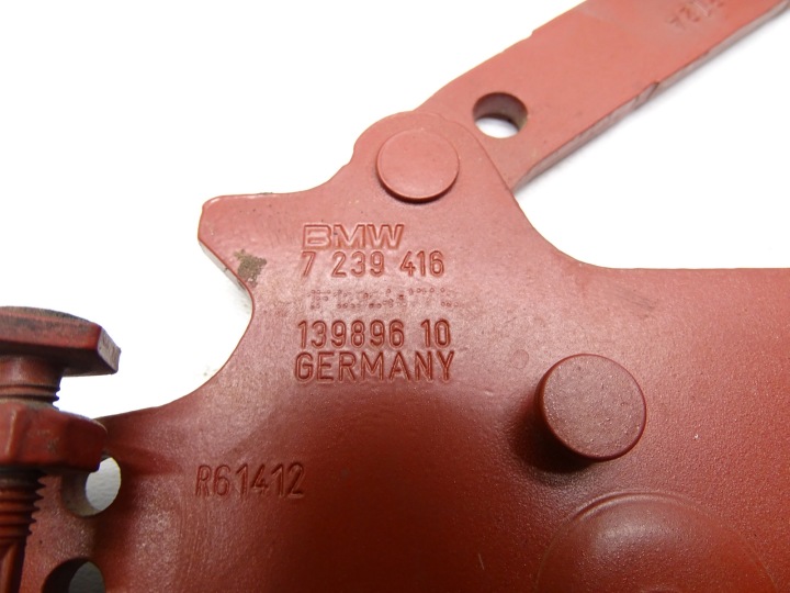 фото №10, Петля петли капота bmw f20 кармин-красный a61 + приводы 7239415 7239416