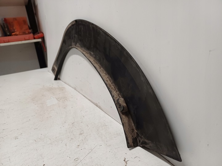 фото №7, Dacia duster 2 ii 17- планка крила праві зад 8201713085