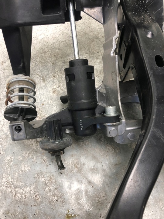 фото №7, Педаль газа hmaulca сцепления audi a4 b7 8e1721523c 8e1721117a