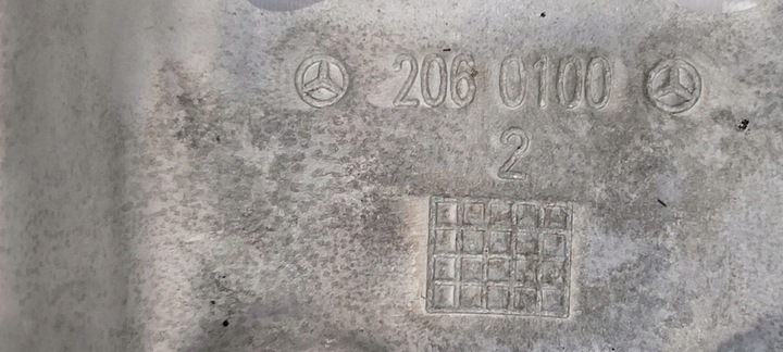 фото №6, Поворотный кулак левая перед mercedes c-klasa w206 v 2021