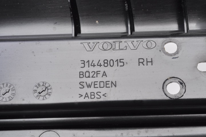 фото №7, Volvo xc60 ii молдинг порогова поріг права перед передня 31448015