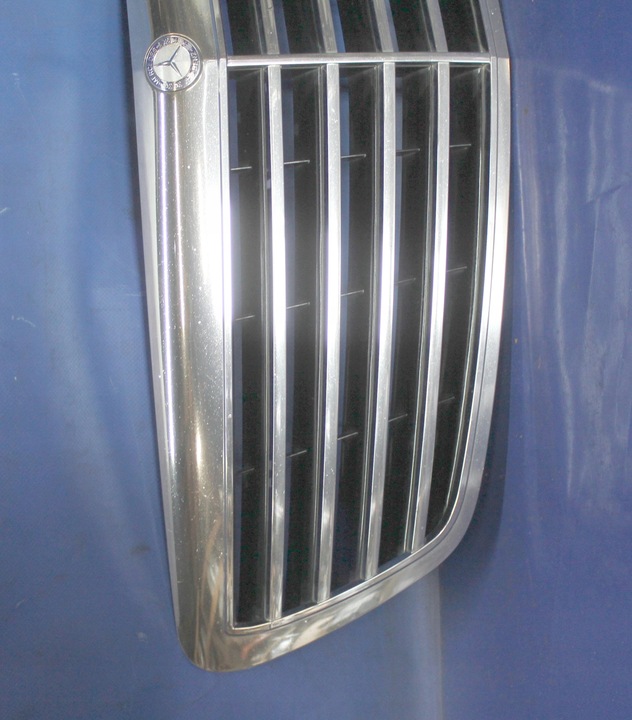 фото №2, Решётка решётка радиатора mercedes w221