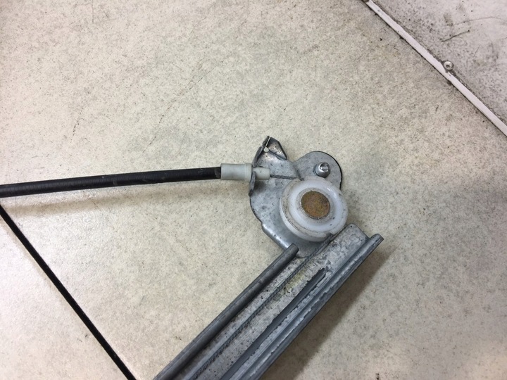 фото №10, Подъемник стекла правый перед c8 1485311080