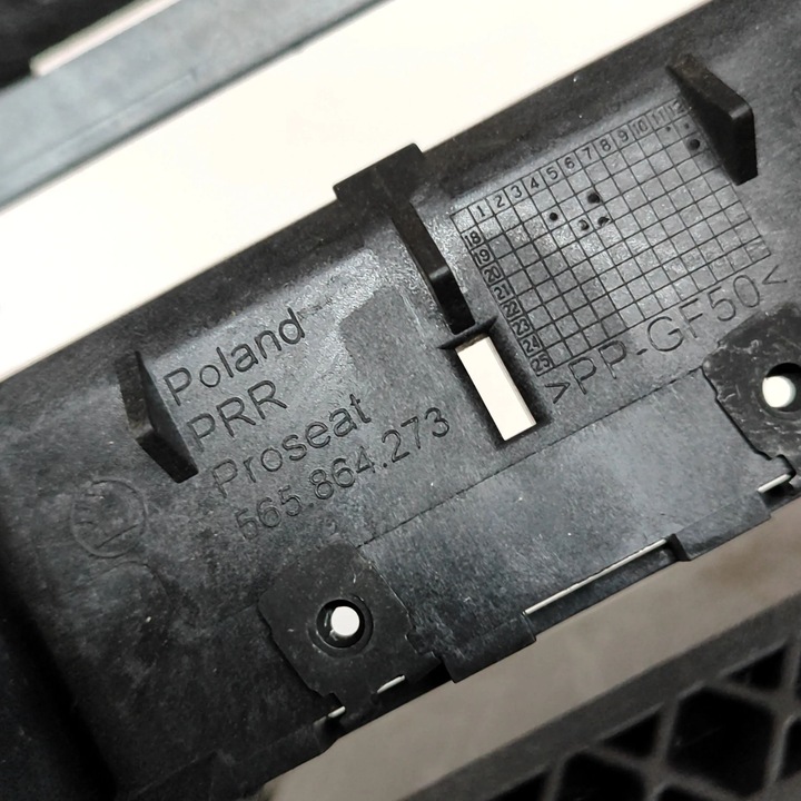 фото №6, Skoda karoq 2020 подлокотник туннеля среднего