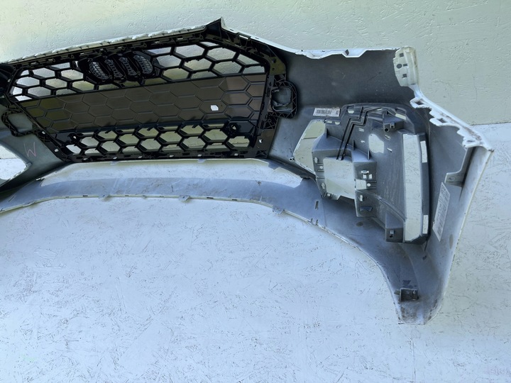 фото №14, Audi a4 b9 8w s line s4 бампер решётка радиатора 8w0 рестайлинг 8w0807437aq org fv 24h