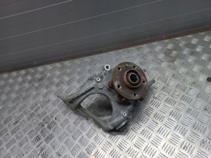 фото №7, Audi a7 s7 4g 2011 зад сторона ліва ступиця колеса заднього