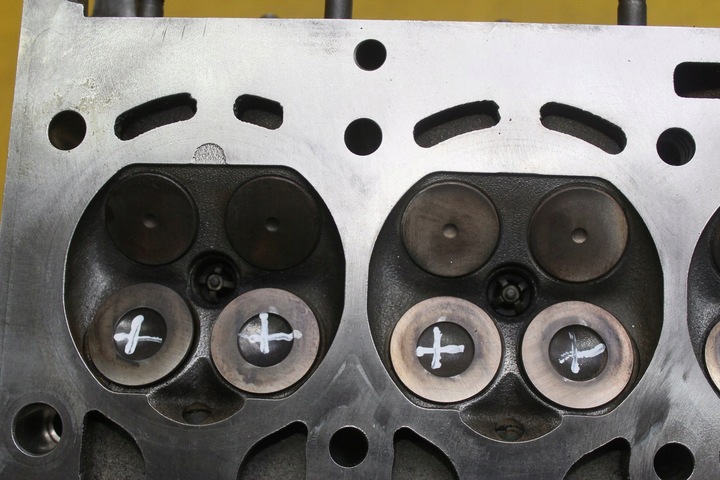 фото №11, Головка audi a3 8p vw golf v touran skoda 1.6 fsi blf 03c103358f