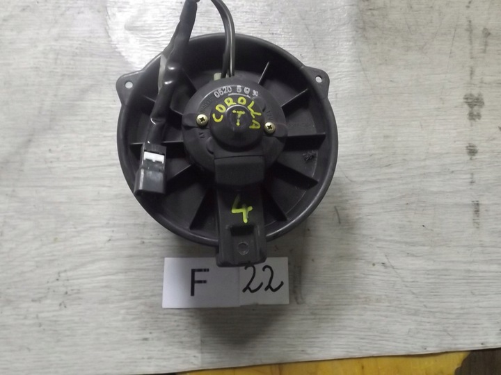 фото №1, Повітродувка повітропровід вентилятор toyota corolla e10 194000-0520 #2