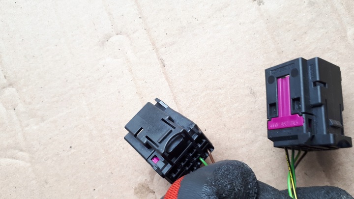 фото №6, A4 b9 8w s4 штекер роз'єм 4f0937743 a5 8w